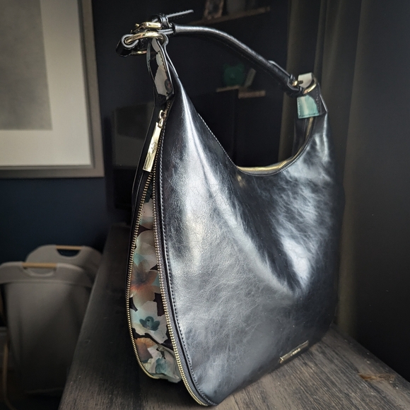 Jack French London Black Leather Expandable Shoulder Bag - Picture 1 of 14